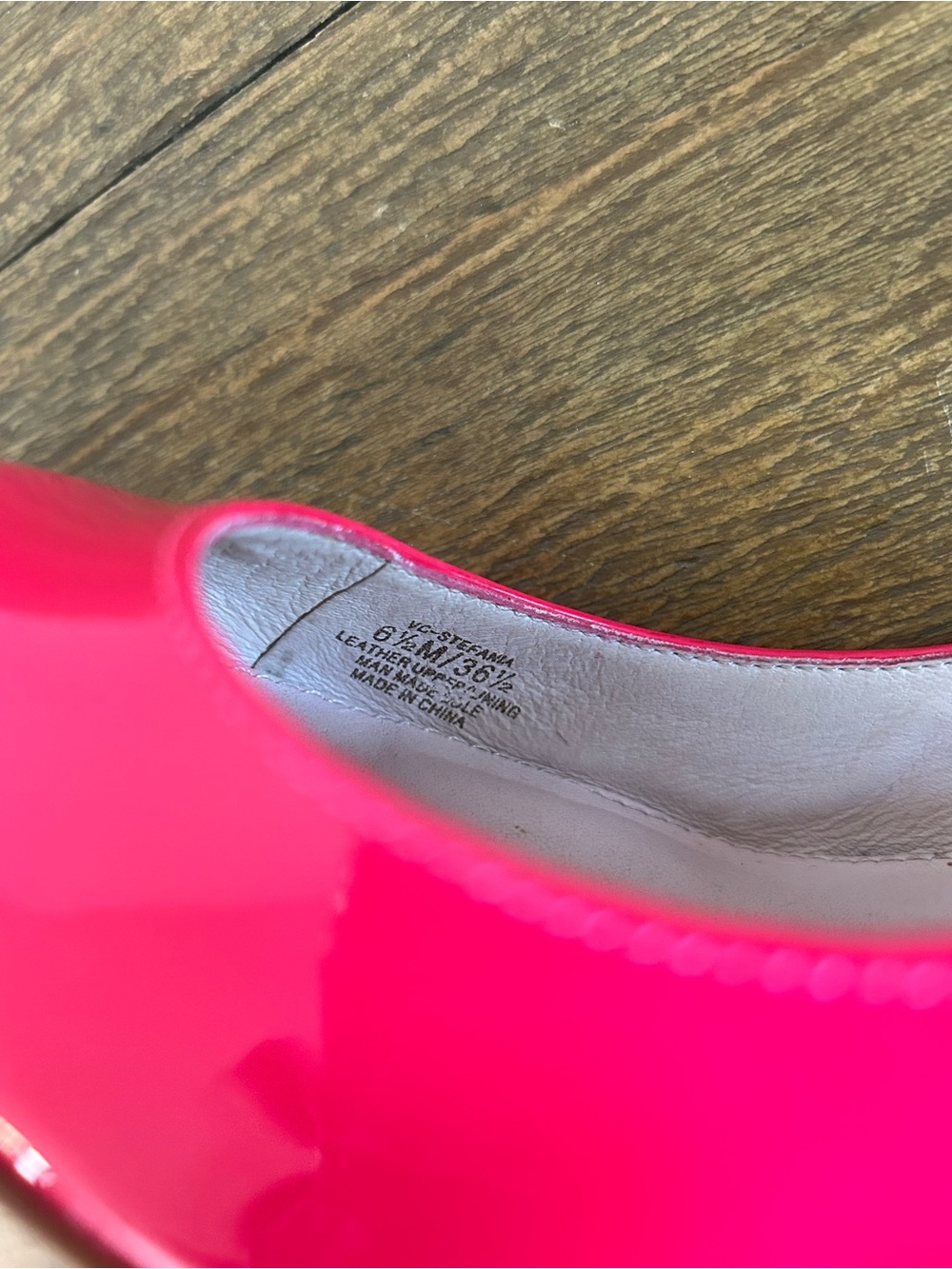 Vince Camuto Hot Pink Patent Slingback Pumps - Picture 10 of 11